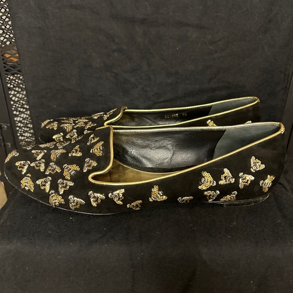 Alexander McQueen Black Flats with Gold Embellishments - Picture 3 of 6